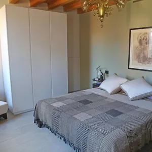  Apartment Shuttered Dreams Venice