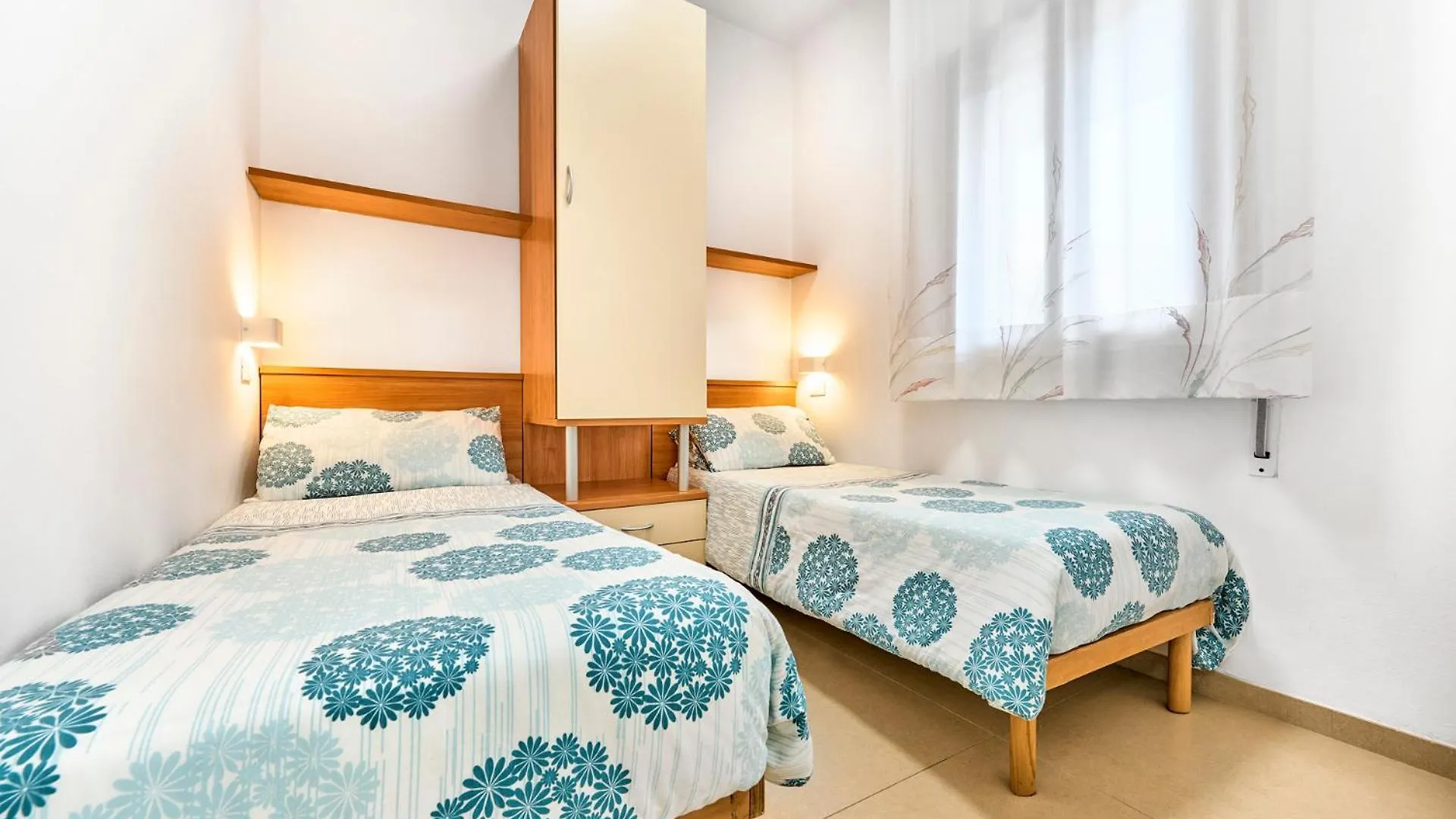 Jesolo Sun Beach House - Host Solution Apartment