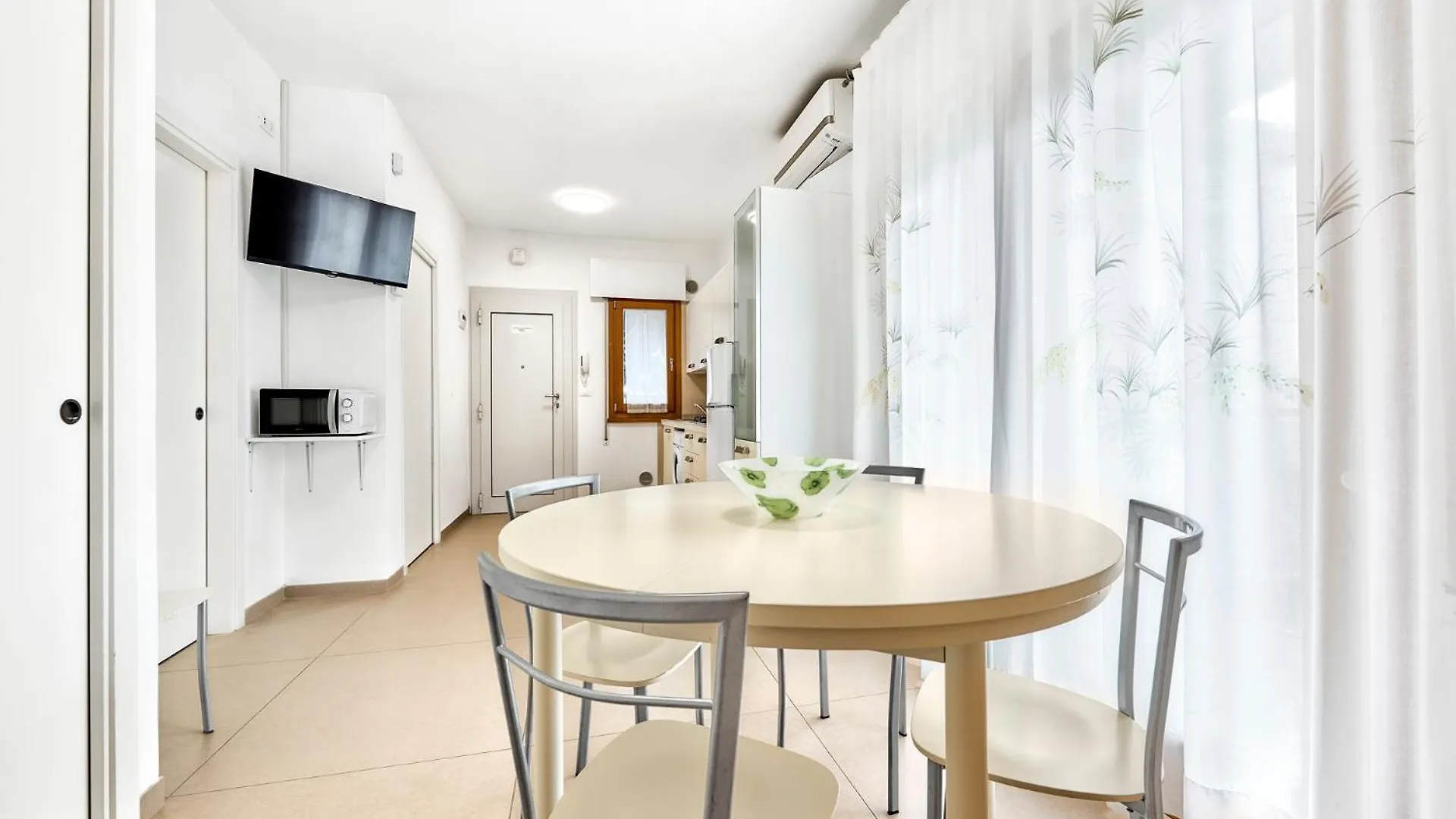 Apartment Jesolo Sun Beach House - Host Solution